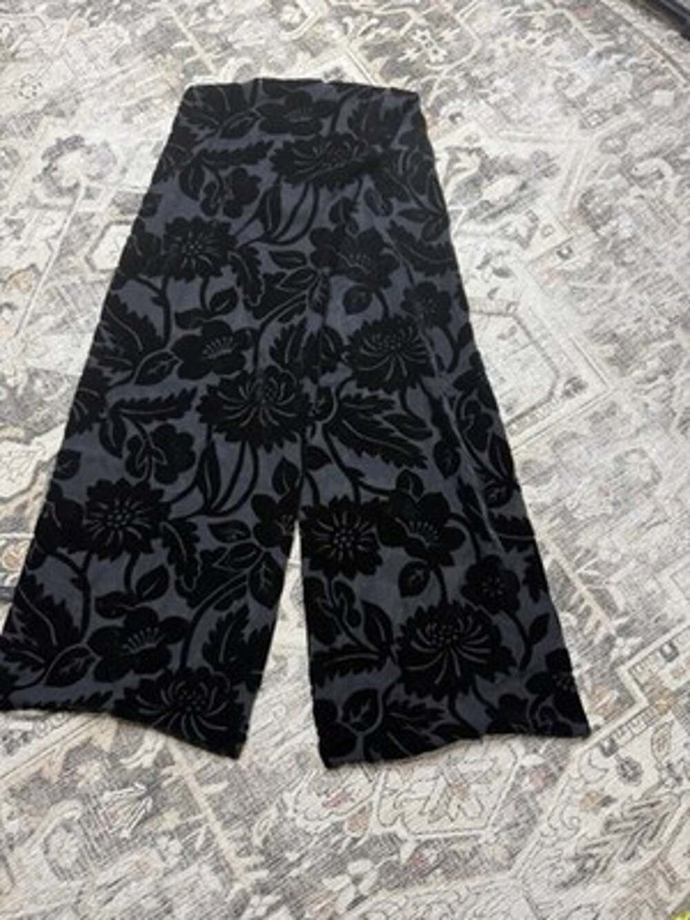 ZazouLuxe Velvet Burnout Scarf Wrap Black Charcoal Gray Floral Devore Shawl 71"
